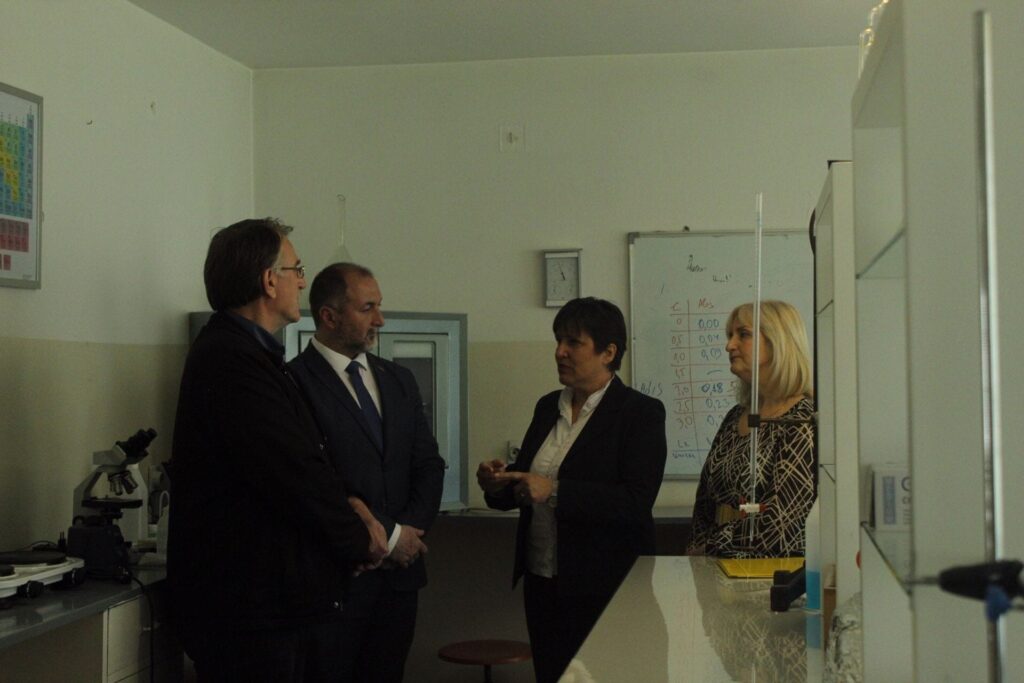Ministar Stijović i dekanica Marković svečano otvorili renoviranu zgradu Centra za kontinentalno voćarstvo