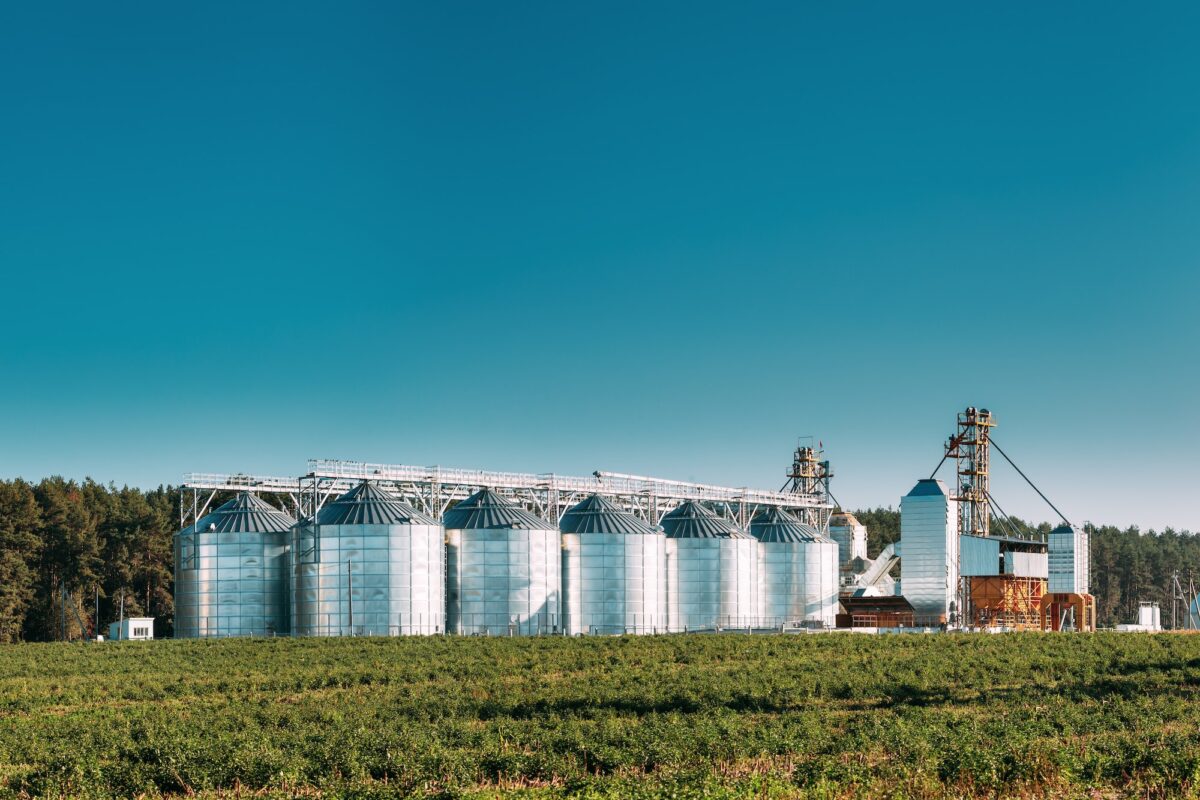 Granary, Grain-drying Complex, Commercial Grain Or Seed Silos In