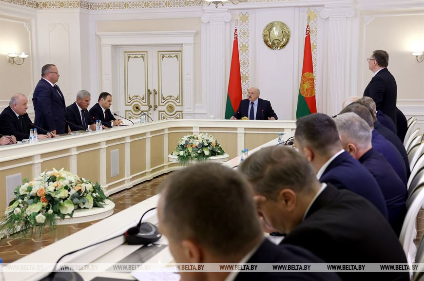 Lukašenko uvodi zabranu povećanja cijena u Bjelorusiji