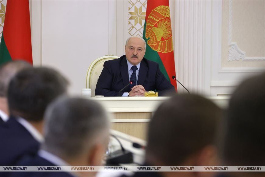 Lukašenko uvodi zabranu povećanja cijena u Bjelorusiji